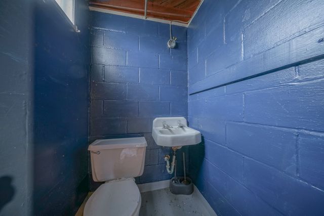 2610 S Klinger Road, Pecatonica, IL 61063