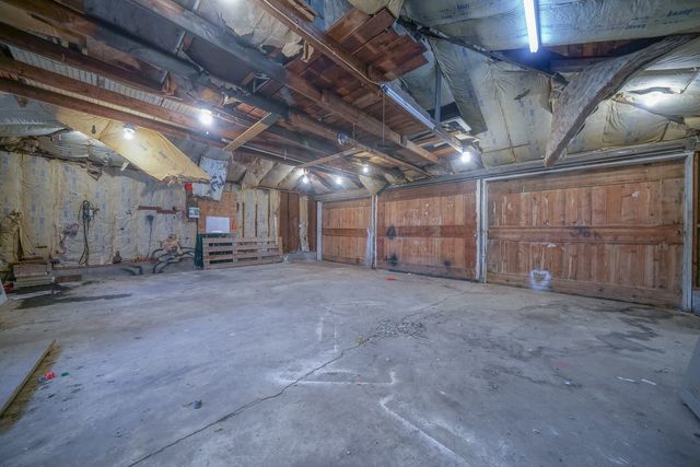 2610 S Klinger Road, Pecatonica, IL 61063