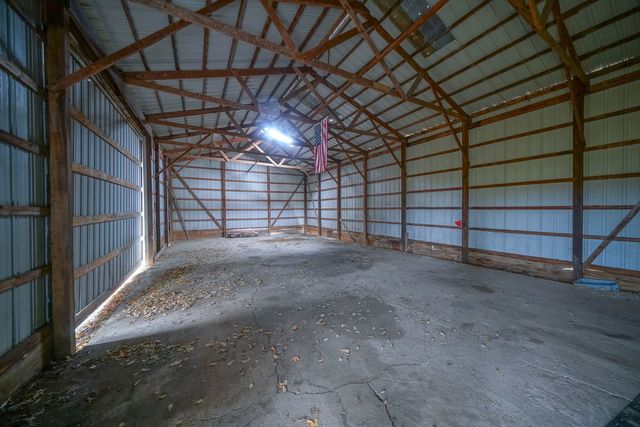 2610 S Klinger Road, Pecatonica, IL 61063