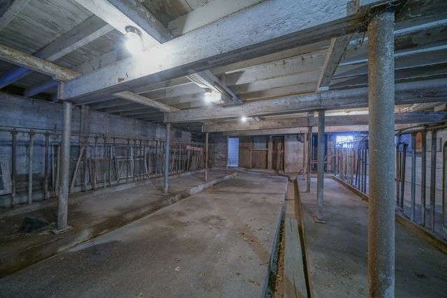 2610 S Klinger Road, Pecatonica, IL 61063