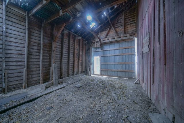 2610 S Klinger Road, Pecatonica, IL 61063