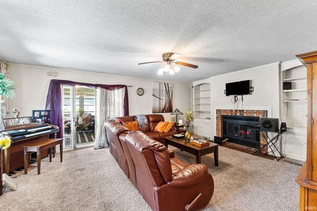 3406 Thames Drive, Fort Wayne, IN 46815