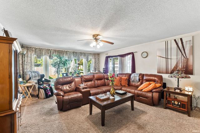 3406 Thames Drive, Fort Wayne, IN 46815