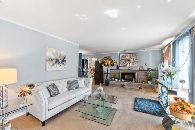 3406 Thames Drive, Fort Wayne, IN 46815