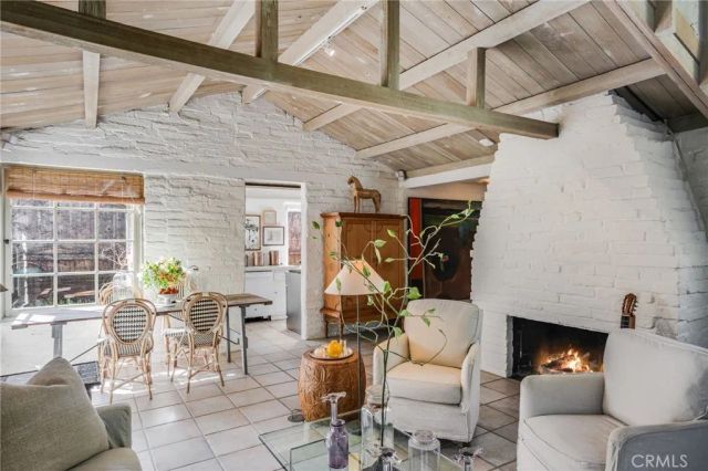 724 Poppy Avenue, Corona Del Mar, CA 92625