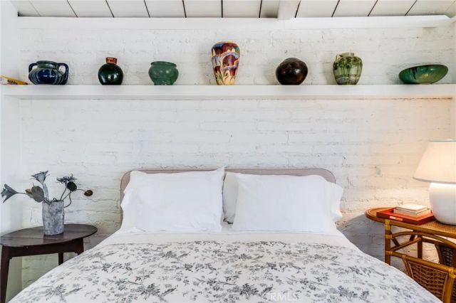 724 Poppy Avenue, Corona Del Mar, CA 92625