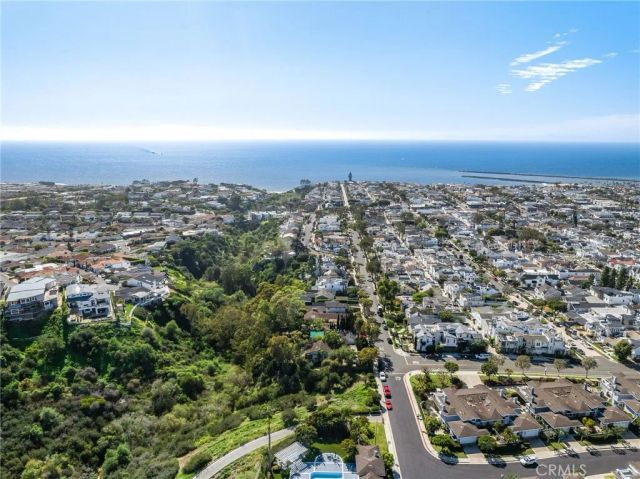724 Poppy Avenue, Corona Del Mar, CA 92625