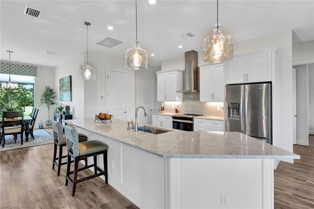 2819 SW 38th TER, Cape Coral, FL 33914