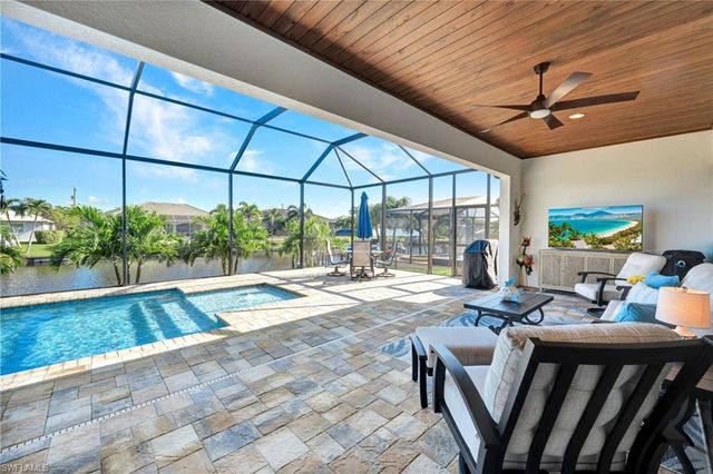 2819 SW 38th TER, Cape Coral, FL 33914