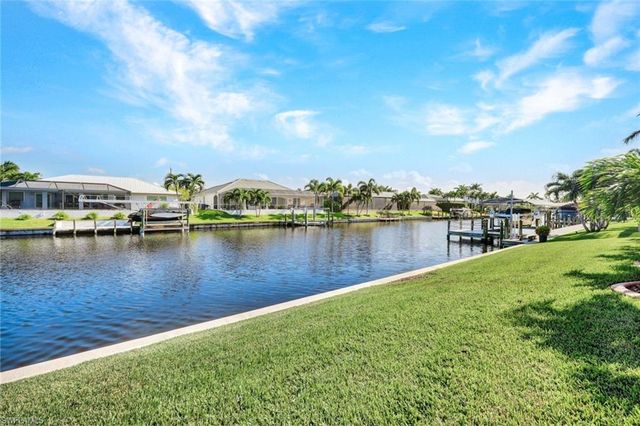 2819 SW 38th TER, Cape Coral, FL 33914