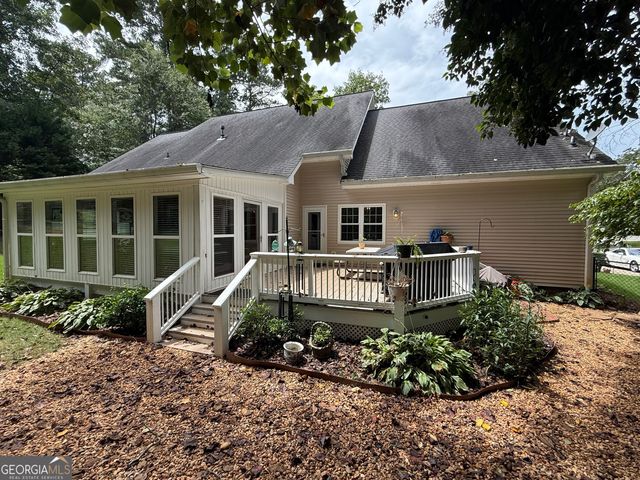 231 N Lakeshore Drive, Carrollton, GA 30117