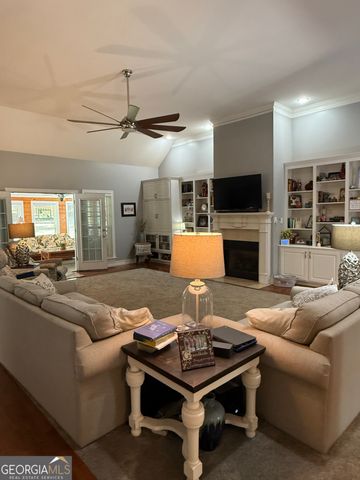 231 N Lakeshore Drive, Carrollton, GA 30117