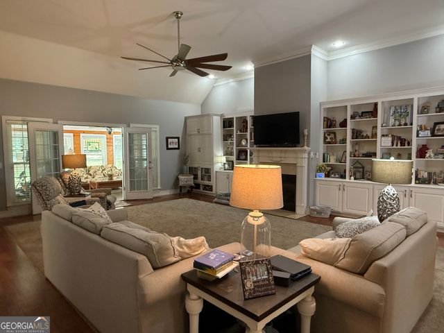 231 N Lakeshore Drive, Carrollton, GA 30117