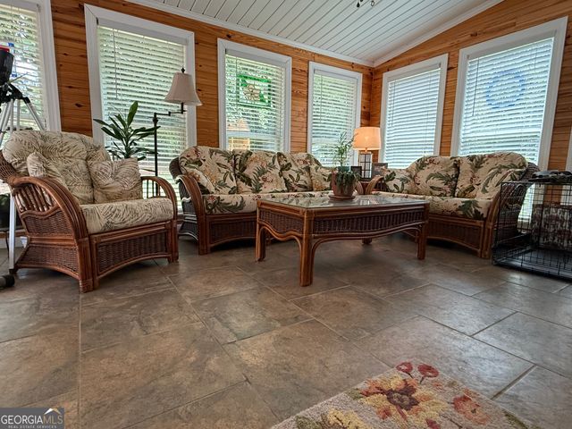 231 N Lakeshore Drive, Carrollton, GA 30117