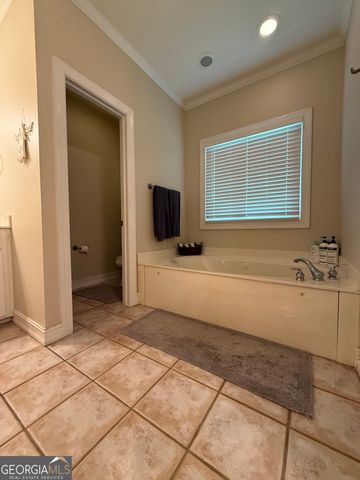 231 N Lakeshore Drive, Carrollton, GA 30117