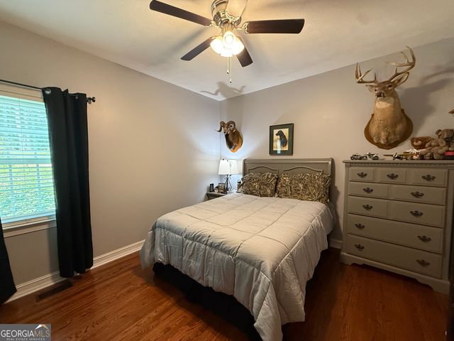 231 N Lakeshore Drive, Carrollton, GA 30117