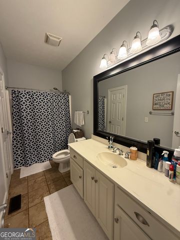 231 N Lakeshore Drive, Carrollton, GA 30117