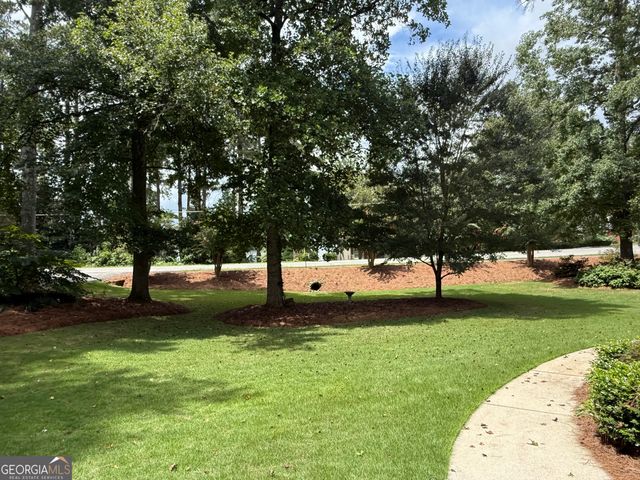 231 N Lakeshore Drive, Carrollton, GA 30117