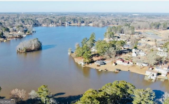 231 N Lakeshore Drive, Carrollton, GA 30117