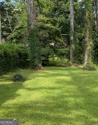 231 N Lakeshore Drive, Carrollton, GA 30117