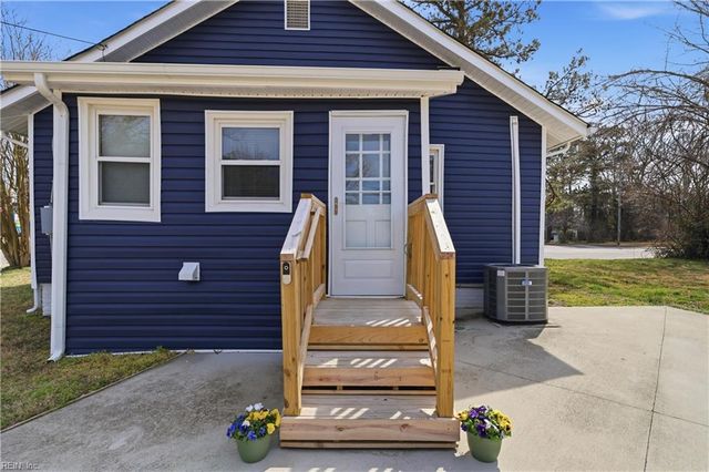 153 N Birdneck RD, Virginia Beach, VA 23451