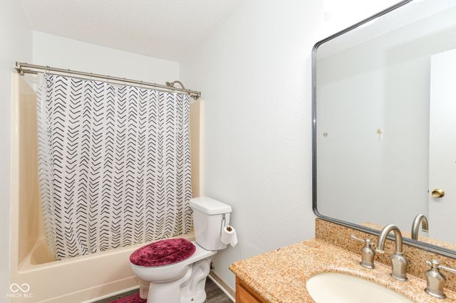 776 Alvey Court, Greenwood, IN 46143