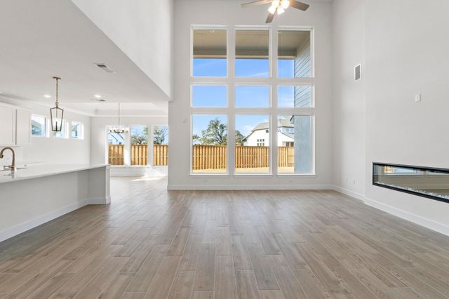 604 Lightstone DR, Georgetown, TX 78633