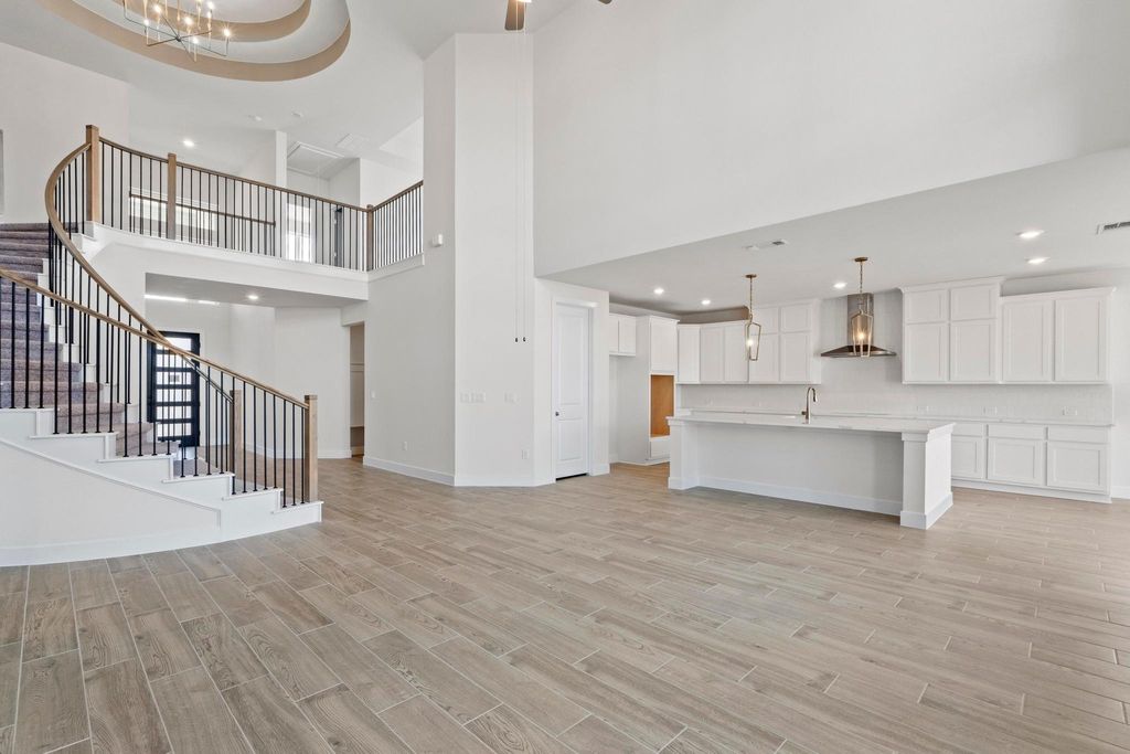 604 Lightstone DR, Georgetown, TX 78633