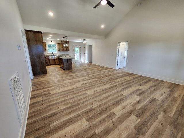 195 Scenic Ln, Hartsville, TN 37074