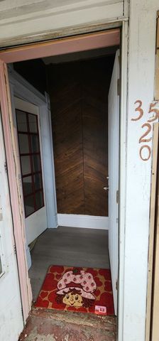 3520 S Winchester Avenue 1F, Chicago, IL 60609