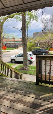 3520 S Winchester Avenue 1F, Chicago, IL 60609