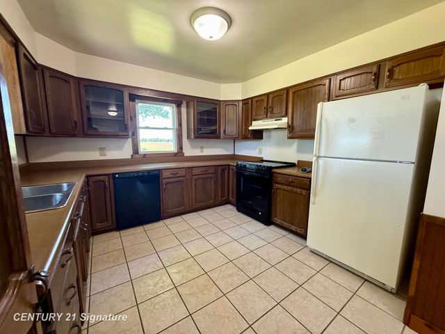 101 E Laporte Road, Mt Haley Twp, MI 48637