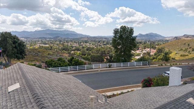 921 Calle Pinata, Thousand Oaks, CA 91320