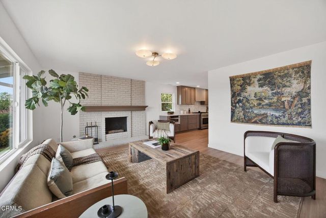 921 Calle Pinata, Thousand Oaks, CA 91320