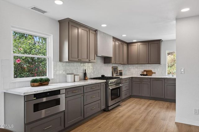 921 Calle Pinata, Thousand Oaks, CA 91320