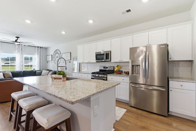 137 Post Mill Drive, Summerville, SC 29485