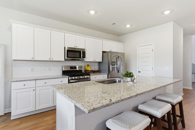 137 Post Mill Drive, Summerville, SC 29485