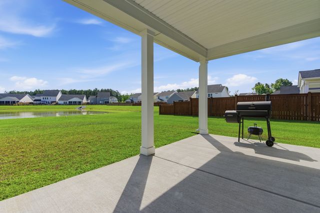 137 Post Mill Drive, Summerville, SC 29485