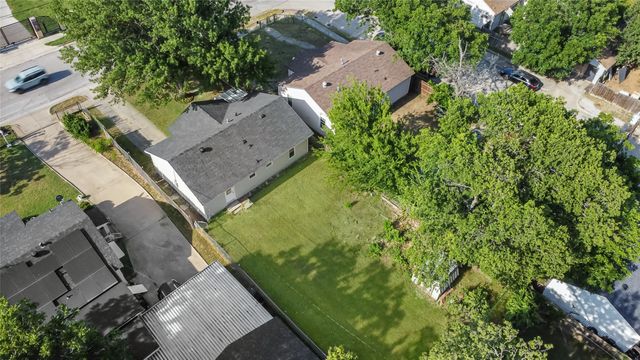 5624 S Hampshire Boulevard, Fort Worth, TX 76112
