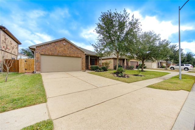 19022 Ayston Drive, Tomball, TX 77375