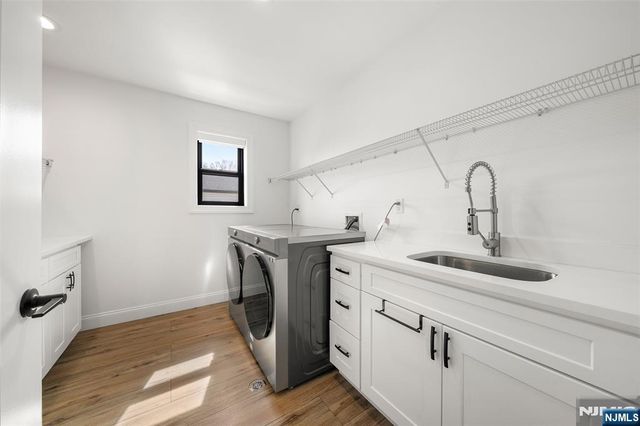 129 Rivervale Road, River Vale, NJ 07675