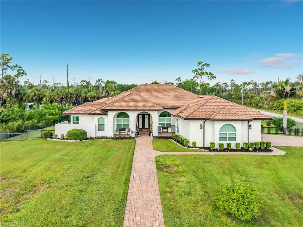 90 22nd AVE NW, NAPLES, FL 34120 — photo 4