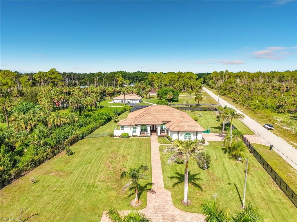 90 22nd AVE NW, NAPLES, FL 34120 — photo 5