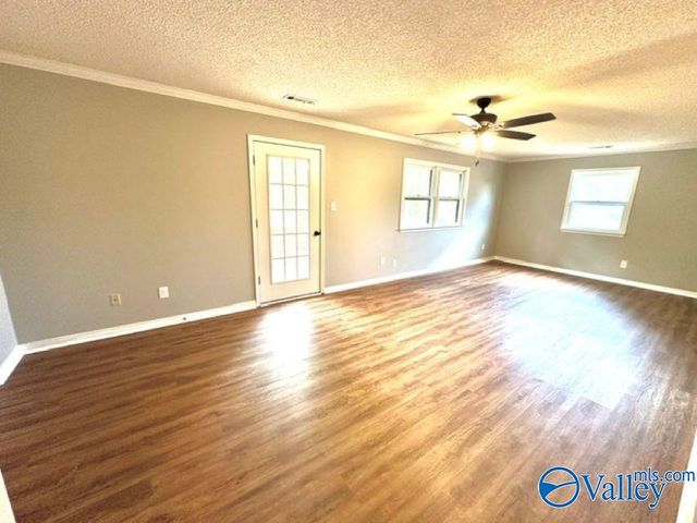 2321 Shelburne Avenue SW, Decatur, AL 35603