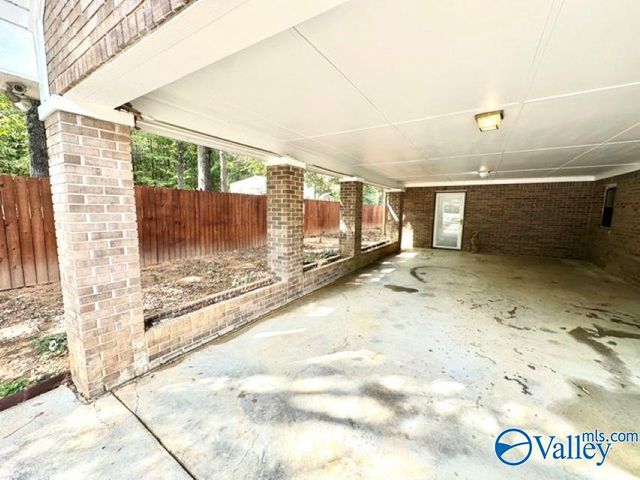 2321 Shelburne Avenue SW, Decatur, AL 35603