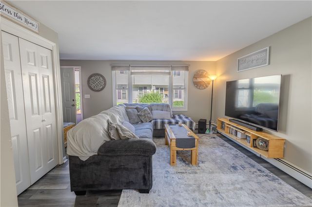 151 Willet Avenue 5, East Providence, RI 02915