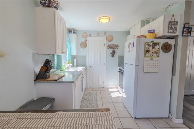 151 Willet Avenue 5, East Providence, RI 02915