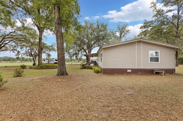 6689 SE 55TH STREET, Trenton, FL 32693