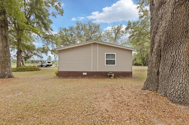 6689 SE 55TH STREET, Trenton, FL 32693
