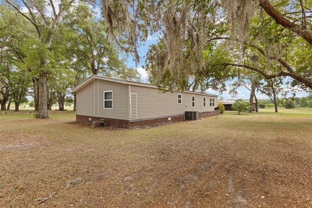 6689 SE 55TH STREET, Trenton, FL 32693